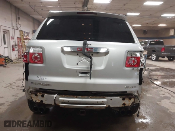 2011 GMC Acadia SLT1 with VIN 1GKKVRED3BJ411906, listed as a IAAI auction lot 41139873 with 197,267 mi miles. Bid and sale history available at carsss.com. Image 18.