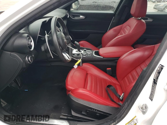 2022 Alfa Romeo Giulia with VIN ZARFAMAN6N7666308, listed as a Copart auction lot 85026984 with Not provided miles and Salvage title. Bid and sale history available at DreamBid. Image 7.