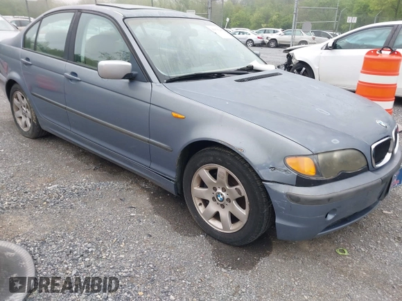 2004 BMW 3 Series 325i with VIN WBAEV33494KR35113, listed as a IAAI auction lot 42170200 with 153,671 mi miles and . Bid and sale history available at carsss.com. Image 1.
