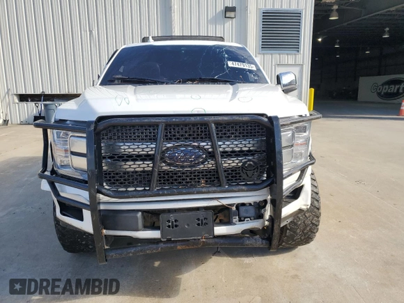 2020 Ford F-150 XL with VIN 1FTEW1E54LFB40052, listed as a Copart auction lot 47479135 with 114,720 mi miles and Clean Title. Bid and sale history available at carsss.com. Image 5.