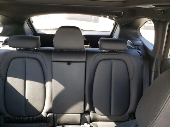 2021 BMW X1 xDrive28i with VIN WBXJG9C08M5T66350, listed as a Copart auction lot 43966353 with 1,721 mi miles. Bid and sale history available at carsss.com. Image 10.