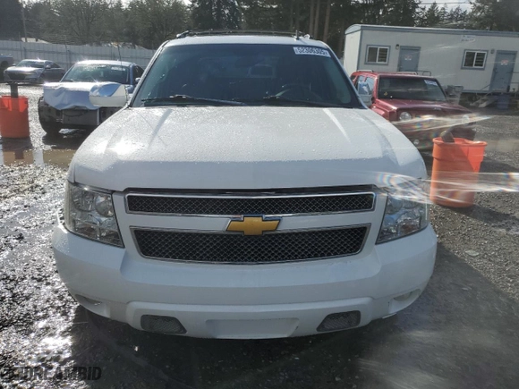 2009 Chevrolet Avalanche LTZ with VIN 3GNFK32099G200488, listed as a Copart auction lot 52306305 with 219,164 mi miles and Salvage Title. Bid and sale history available at carsss.com. Image 5.