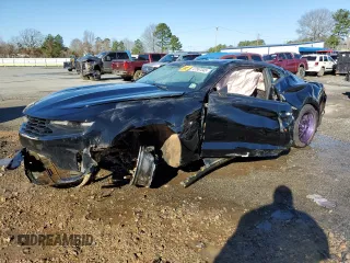 2019 Chevrolet Camaro 1LT with VIN 1G1FB1RX8K0159449, listed as a Copart auction lot 47567045 with 26,141 mi miles and Salvage Title. Bid and sale history available at carsss.com. Image 1.