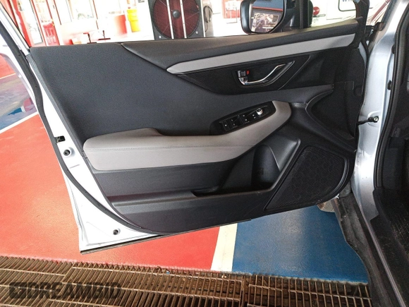 2023 Subaru Outback Premium с VIN 4S4BTADC3P3197003, выставлен на аукционе IAAI как лот 42786903 с пробегом 77 300 миль миль и . История ставок и продаж доступна на DreamBid. Изображение 2.