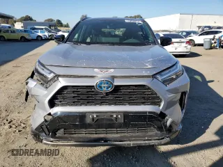 2024 Toyota RAV4 Hybrid XSE with VIN JTME6RFV2RD550947, listed as a Copart auction lot 89141345 with 6,454 mi miles and Clean Title. Bid and sale history available at carsss.com. Image 5.