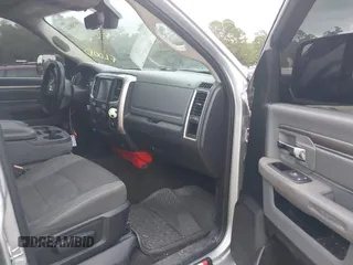 2016 Ram 1500 Big Horn с VIN 1C6RR7LT8GS313296, выставлен на аукционе IAAI как лот 40758622 с пробегом 197 084 миль миль и . История ставок и продаж доступна на DreamBid. Изображение 5.