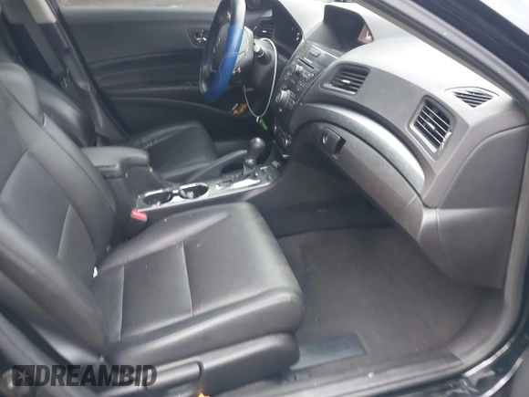 2014 Acura ILX with VIN 19VDE1F32EE007212, listed as a IAAI auction lot 41748681 with 102,710 mi miles and . Bid and sale history available at DreamBid. Image 5.