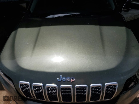2019 Jeep Cherokee Latitude with VIN 1C4PJLCB9KD240900, listed as a Copart auction lot 62905195 with 100,225 mi miles and Salvage title. Bid and sale history available at DreamBid. Image 11.