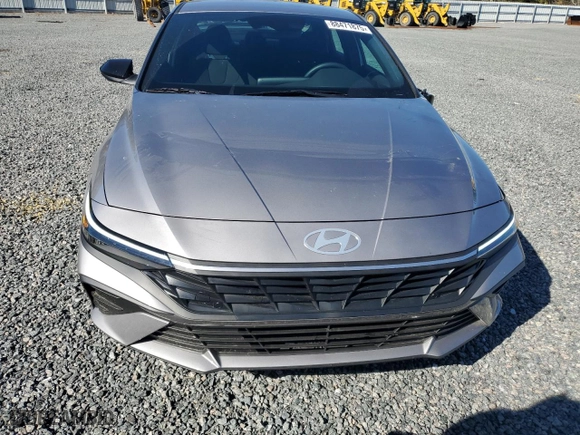 2025 Hyundai Elantra SEL Sport with VIN KMHLM4DG3SU897967, listed as a Copart auction lot 45960135 with 1,397 mi miles and Salvage Title. Bid and sale history available at carsss.com. Image 5.