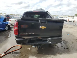2007 Chevrolet Avalanche LS z VIN 3GNEC12017G309957, wystawiony jako Copart lot #49666225 z przebiegiem 215 109 mil mil oraz Szkoda całkowita • Salvage title. Historia ofert i sprzedaży dostępna na DreamBid. Obrazek 6.