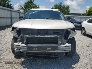 2017 Ford Explorer XLT z VIN 1FM5K8D83HGC60731, wystawiony jako Copart lot #61632765 z przebiegiem 63 521 mil mil oraz Szkoda całkowita • Salvage title. Historia ofert i sprzedaży dostępna na DreamBid. Obrazek 5.