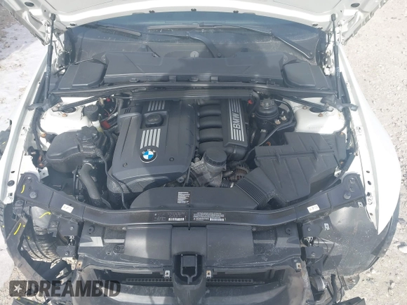 2013 BMW 3 Series 328i xDrive with VIN WBAKF5C56DE657855, listed as a IAAI auction lot 41441799 with 107,581 mi miles. Bid and sale history available at carsss.com. Image 10.
