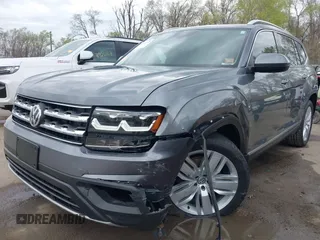 2018 Volkswagen Atlas SEL Premium with VIN 1V2NR2CA2JC592186, listed as a IAAI auction lot 41923620 with 108,162 mi miles and . Bid and sale history available at DreamBid. Image 6.