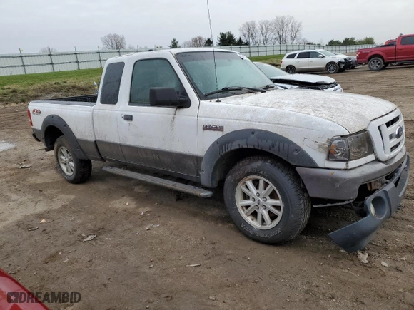 2009 Ford Ranger XLT with VIN 1FTZR45E99PA59674, listed as a Copart auction lot 44121135 with 163,648 mi miles and Clean Title. Bid and sale history available at carsss.com. Image 4.
