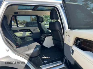2020 Land Rover Range Rover z VIN SALGS5SEXLA404736, wystawiony jako Copart lot #56987455 z przebiegiem 157 169 mil mil oraz Czysty tytuł • Clean title. Historia ofert i sprzedaży dostępna na DreamBid. Obrazek 6.