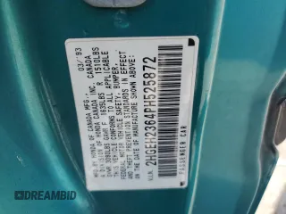 1993 Honda Civic z VIN 2HGEH2364PH525872, wystawiony jako Copart lot #55438535 z przebiegiem 168 040 mil mil oraz Szkody całkowita. Historia ofert i sprzedaży dostępna na DreamBid. Obrazek 13.