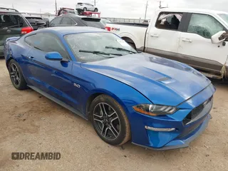 2018 Ford Mustang GT z VIN 1FA6P8CF8J5122958, wystawiony jako IAAI lot #42174217 z przebiegiem 114 061 mil mil oraz . Historia ofert i sprzedaży dostępna na DreamBid. Obrazek 1.