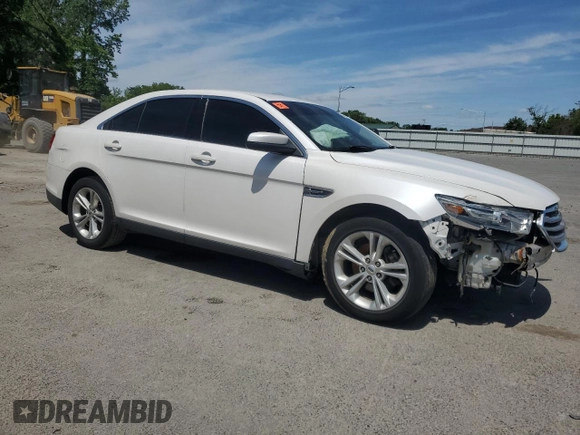 2015 Ford Taurus SEL z VIN 1FAHP2E82FG108442, wystawiony jako Copart lot #57790515 z przebiegiem 116 834 mil mil oraz Szkoda całkowita • Salvage title. Historia ofert i sprzedaży dostępna na DreamBid. Obrazek 4.