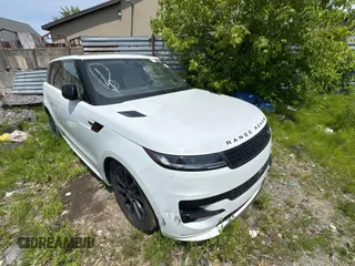 2024 Land Rover Range Rover Sport Dynamic SE with VIN SAL1L9FUXRA167587, listed as a Copart auction lot 61411775 with Not provided miles and Non repairable. Bid and sale history available at DreamBid. Image 1.