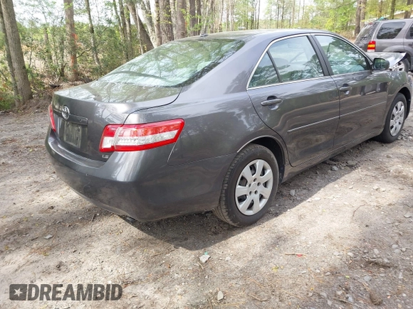 2011 Toyota Camry LE with VIN 4T4BF3EK4BR153724, listed as a IAAI auction lot 42031472 with 122,907 mi miles and . Bid and sale history available at carsss.com. Image 4.