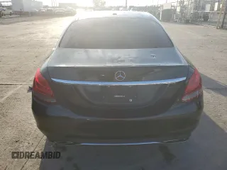 2018 Mercedes-Benz C 300 with VIN 55SWF4JB9JU260222, listed as a Copart auction lot 65423155 with 106,869 mi miles and Salvage title. Bid and sale history available at DreamBid. Image 6.
