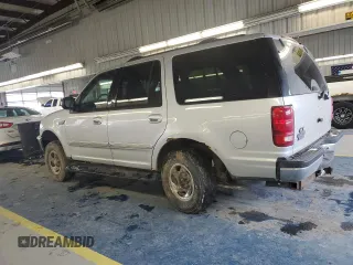 1998 Ford Expedition XLT z VIN 1FMPU18L1WLC33329, wystawiony jako Copart lot #41666625 z przebiegiem 137 786 mil mil oraz Czysty tytuł • Clean title. Historia ofert i sprzedaży dostępna na DreamBid. Obrazek 2.