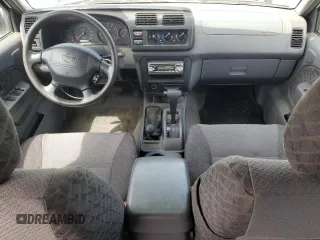 2000 Nissan Xterra XE z VIN 5N1ED28Y8YC575999, wystawiony jako Copart lot #57707215 z przebiegiem 142 436 mil mil oraz Tytuł czysty. Historia ofert i sprzedaży dostępna na DreamBid. Obrazek 8.