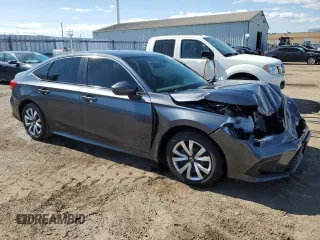 2022 Honda Civic LX z VIN 2HGFE2F26NH131275, wystawiony jako Copart lot #56547825 z przebiegiem 4205 mil mil oraz Czysty tytuł • Clean title. Historia ofert i sprzedaży dostępna na DreamBid. Obrazek 4.