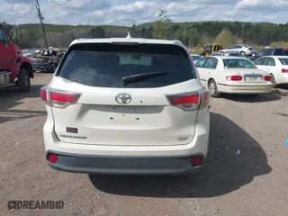 2014 Toyota Highlander XLE with VIN 5TDKKRFH7ES028046, listed as a IAAI auction lot 41792653 with 1 mi miles. Bid and sale history available at carsss.com. Image 16.