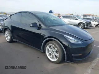 2020 Tesla Model Y Long Range with VIN 5YJYGDEE1LF018426, listed as a IAAI auction lot 41916848 with Not Provided miles and . Bid and sale history available at DreamBid. Image 1.