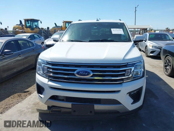 2021 Ford Expedition XLT z VIN 1FMJU1HT6MEA89025, wystawiony jako IAAI lot #42232063 z przebiegiem 46 854 mil mil oraz . Historia ofert i sprzedaży dostępna na DreamBid. Obrazek 12.
