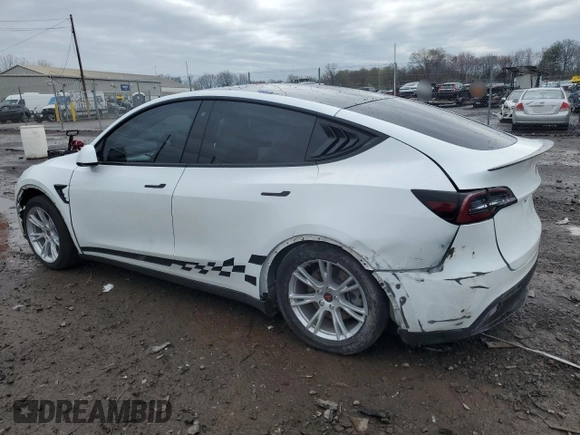 2020 Tesla Model Y Long Range with VIN 5YJYGDEE2LF019133, listed as a Copart auction lot 51773455 with 26,122 mi miles and Salvage Title. Bid and sale history available at DreamBid. Image 2.