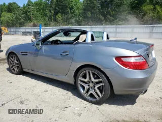 2012 Mercedes-Benz SLK 350 с VIN WDDPK5HA2CF028537, выставлен на аукционе Copart как лот 57309275 с пробегом 88 214 миль миль и Списание • Salvage title. История ставок и продаж доступна на DreamBid. Изображение 2.