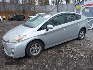 2011 Toyota Prius I with VIN JTDKN3DU9B5315846, listed as a IAAI auction lot 41928593 with 203,931 mi miles. Bid and sale history available at carsss.com. Image 2.