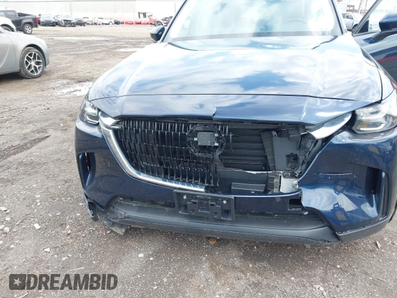 2024 Mazda CX-90 Preferred z VIN JM3KKBHA5R1158229, wystawiony jako IAAI lot #42008464 z przebiegiem 20 817 mil mil oraz . Historia ofert i sprzedaży dostępna na DreamBid. Obrazek 6.