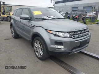 2013 Land Rover Range Rover Evoque Pure Plus with VIN SALVP2BGXDH850404, listed as a IAAI auction lot 41769767 with 59,201 mi miles. Bid and sale history available at carsss.com. Image 1.