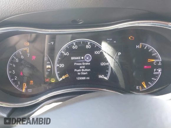 2020 Jeep Grand Cherokee Laredo E с VIN 1C4RJEAG1LC170576, выставлен на аукционе IAAI как лот 42283104 с пробегом 123 068 миль миль и . История ставок и продаж доступна на DreamBid. Изображение 7.