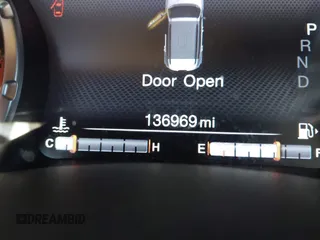 2017 Jeep Renegade Limited с VIN ZACCJBDB9HPF13318, выставлен на аукционе IAAI как лот 42551359 с пробегом 136 969 миль миль и . История ставок и продаж доступна на DreamBid. Изображение 15.