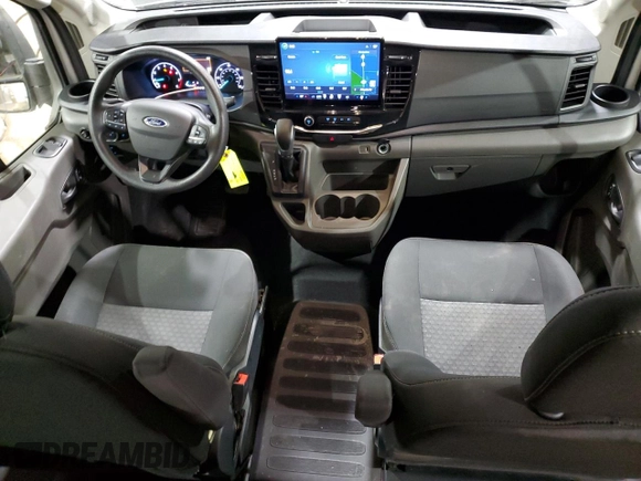 2023 Ford Transit Passenger XL with VIN 1FBAX2C86PKB28288, listed as a Copart auction lot 77303204 with 31,380 mi miles and Clean Title. Bid and sale history available at carsss.com. Image 8.