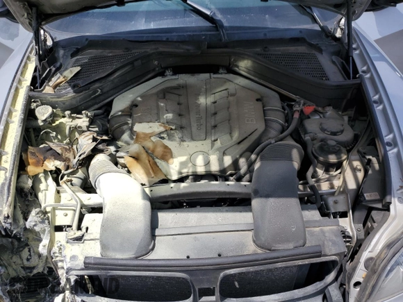 2013 BMW X5 xDrive50i with VIN 5UXZV8C58D0C14983, listed as a Copart auction lot 58820795 with 99,337 mi miles and Salvage title. Bid and sale history available at DreamBid. Image 11.