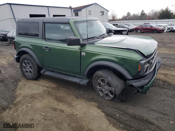 2022 Ford Bronco with VIN 1FMDE5AH6NLB18964, listed as a Copart auction lot 82989974 with 40,029 mi miles and Salvage Title. Bid and sale history available at carsss.com. Image 4.