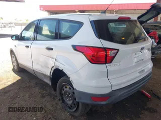 2019 Ford Escape S with VIN 1FMCU0F75KUC55076, listed as a IAAI auction lot 42432402 with 113,783 mi miles and . Bid and sale history available at DreamBid. Image 3.