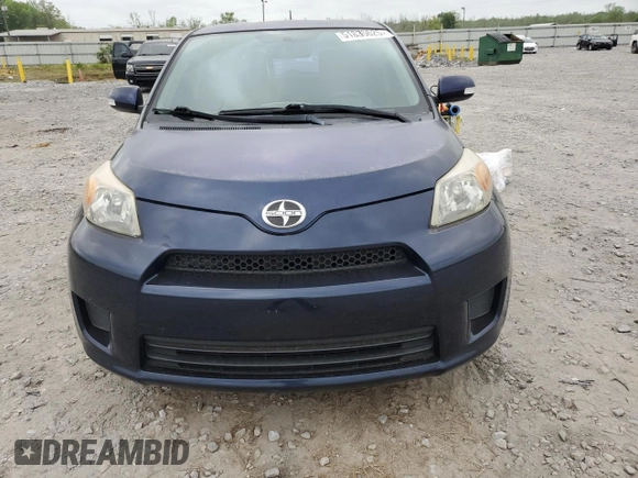 2013 Scion xD z VIN JTKKUPB49D1038616, wystawiony jako Copart lot #51835625 z przebiegiem 139 165 mil mil oraz Szkody całkowita. Historia ofert i sprzedaży dostępna na DreamBid. Obrazek 5.