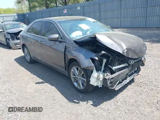 2017 Toyota Camry XLE z VIN 4T1BF1FK3HU373703, wystawiony jako IAAI lot #42149451 z przebiegiem 122 801 mil mil oraz . Historia ofert i sprzedaży dostępna na DreamBid. Obrazek 1.
