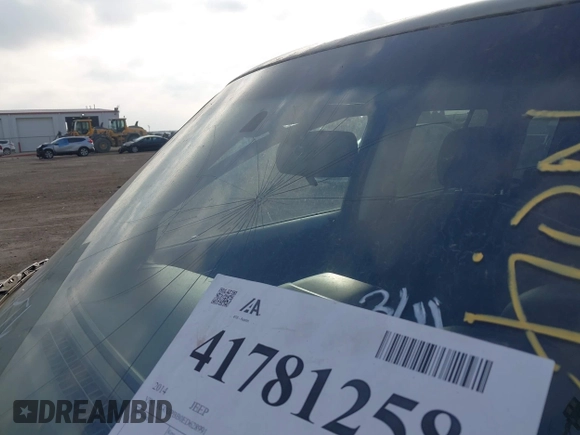 2014 Jeep Patriot Sport with VIN 1C4NJPBB0ED628991, listed as a IAAI auction lot 41781258 with 179,591 mi miles. Bid and sale history available at carsss.com. Image 6.