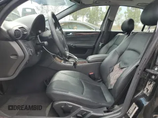 2001 Mercedes-Benz C 230/260/280/320 с VIN WDBRF61J21F056499, выставлен на аукционе Copart как лот 65673225 с пробегом 150 300 миль миль и Чистый • Clean title. История ставок и продаж доступна на DreamBid. Изображение 7.