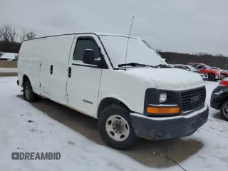 2004 GMC Savana Cargo Van Y3H Paratransit with VIN 1GTHG39U441178919, listed as a Copart auction lot 41424945 with 0 mi miles and Clean Title. Bid and sale history available at carsss.com. Image 4.