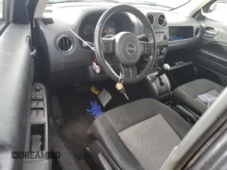 2014 Jeep Patriot Latitude with VIN 1C4NJPFB4ED522179, listed as a Copart auction lot 46541235 with 60,648 mi miles and Salvage Title. Bid and sale history available at carsss.com. Image 8.