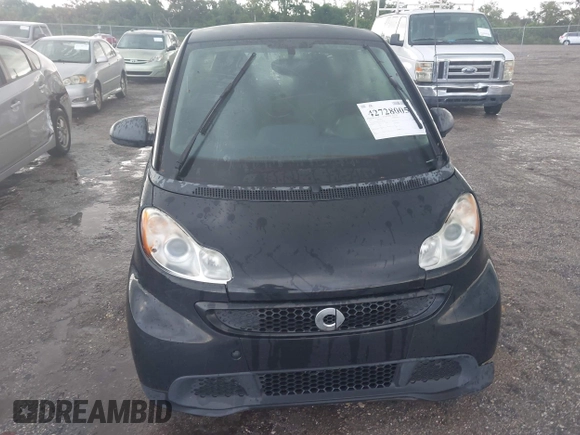 2013 Smart fortwo Pure с VIN WMEEJ3BA3DK682782, выставлен на аукционе IAAI как лот 42728005 с пробегом Не указан миль и . История ставок и продаж доступна на DreamBid. Изображение 6.