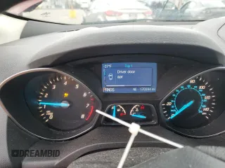 2015 Ford Escape SE z VIN 1FMCU0G75FUA89467, wystawiony jako Copart lot #50312695 z przebiegiem 170 394 mil mil oraz Szkoda całkowita • Salvage title. Historia ofert i sprzedaży dostępna na DreamBid. Obrazek 9.